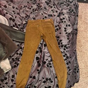 Womens like sued paints